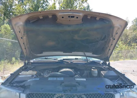 2003 Chevrolet Silverado 1500Hd Ls from USA, damaged, VIN 1GCGK13U13F120419